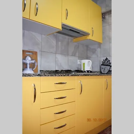 Apartamento en el centro de Alicante Exterior foto